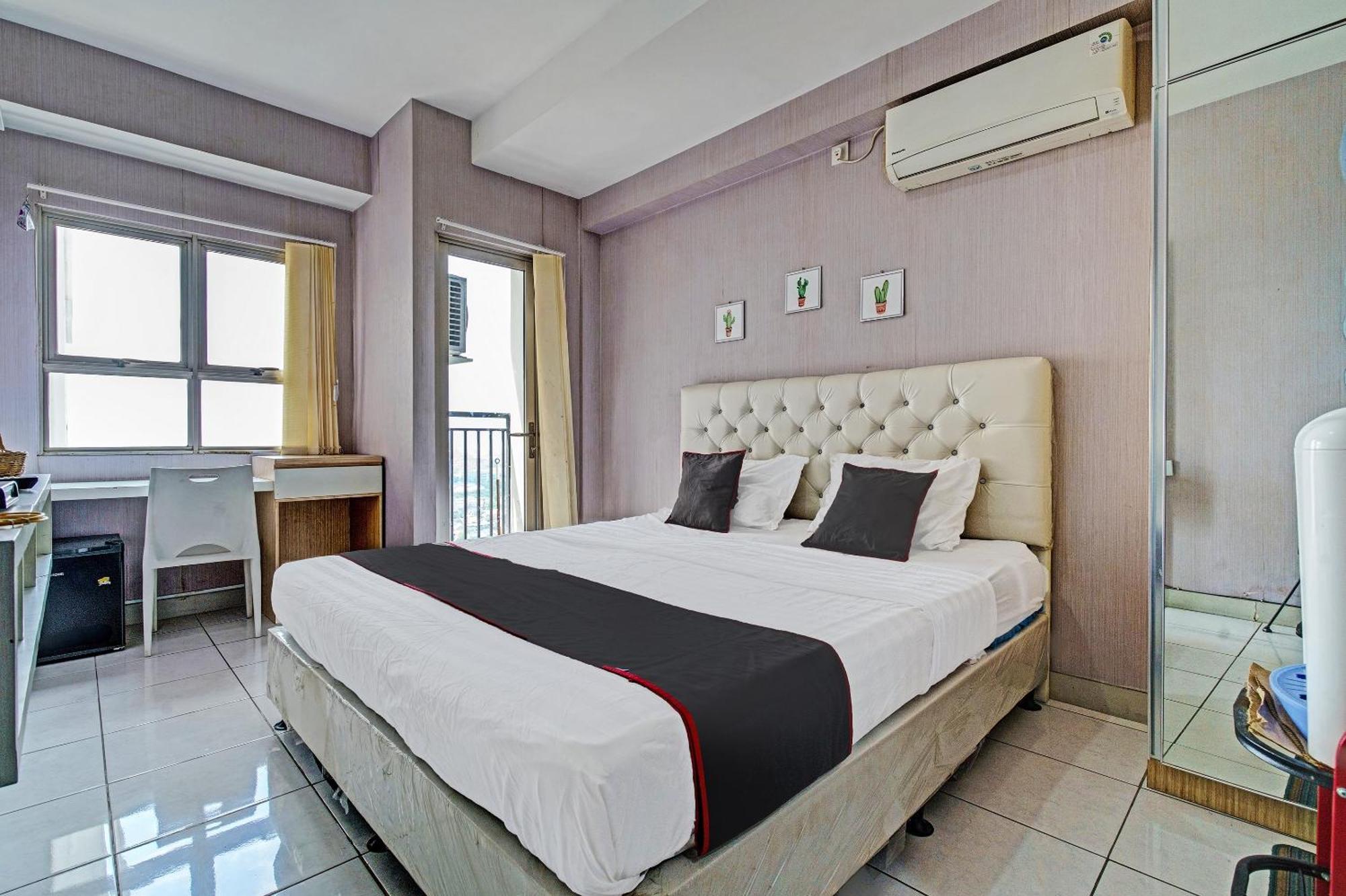 Oyo Life 92548 M-square By Lins Pro Hotel Bandung